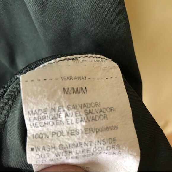 Under Armour T-shirt - Picture 4 of 4